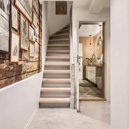 Dinbnb L Historic 4br House L 2 Free Parking L Balcony&terrace * Bergen