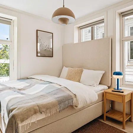 Dinbnb L Historic 4br House L 2 Free Parking L Balcony&terrace Feriehus Bergen